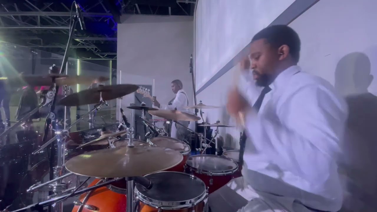 Mbonge (Sunday worship)