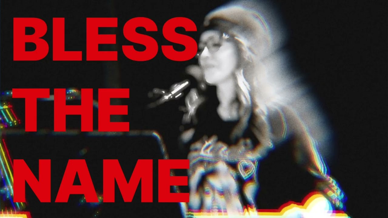 BLESS THE NAME - Laura C 10 Min. Spontaneous Meditation/ Worship/Ancient Names of God