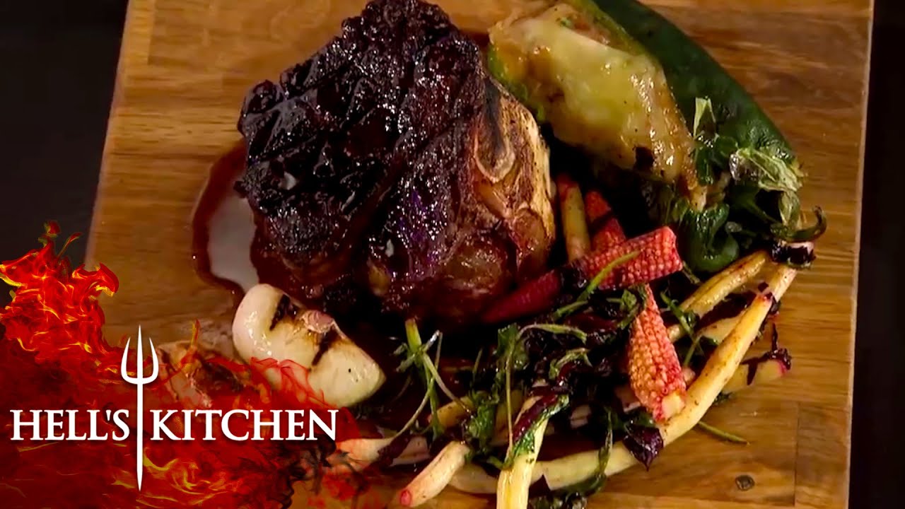 Gordon Ramsay Loving The Food! | Hell's Kitchen | Part One