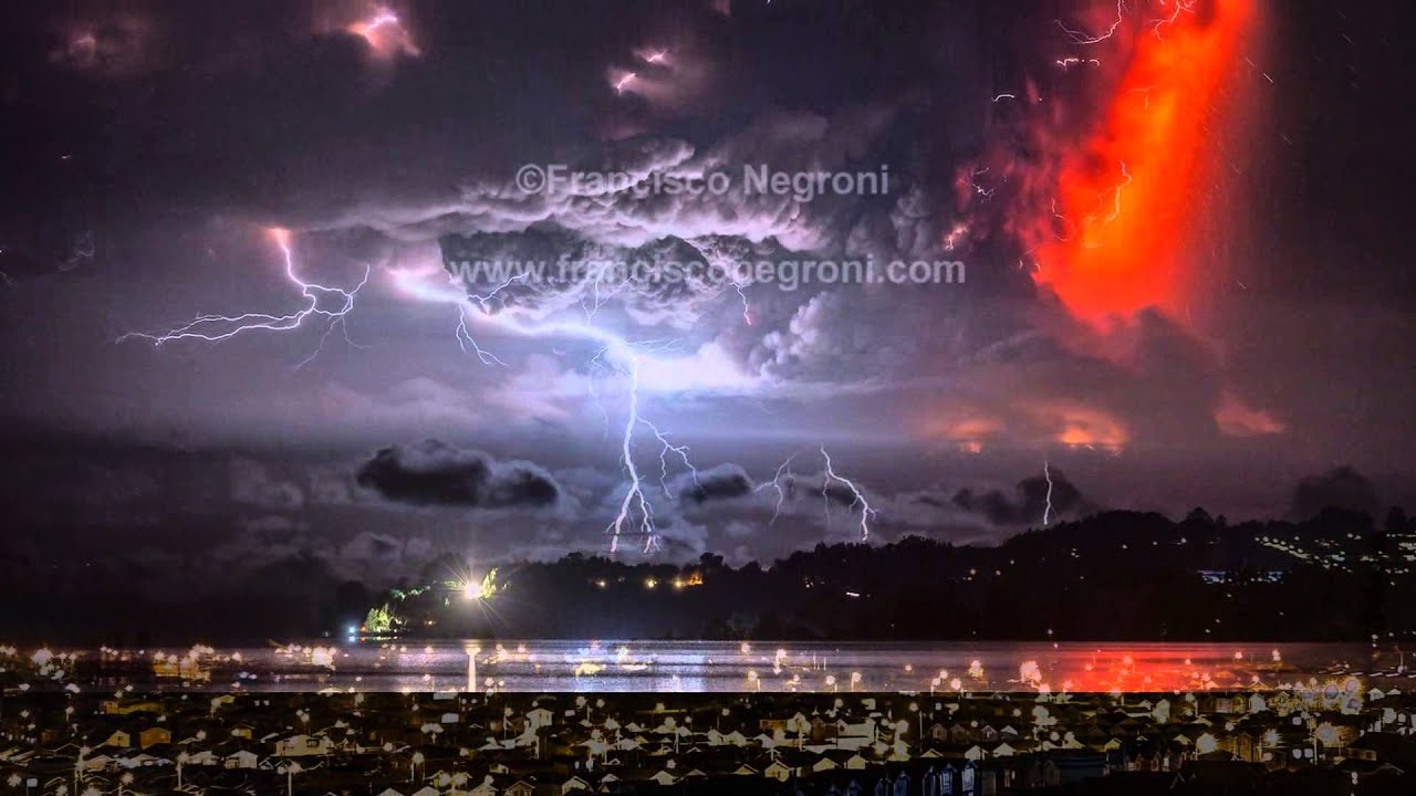 Erupci&oacute;n volc&aacute;n Calbuco - Chile, 22 abril 2015.