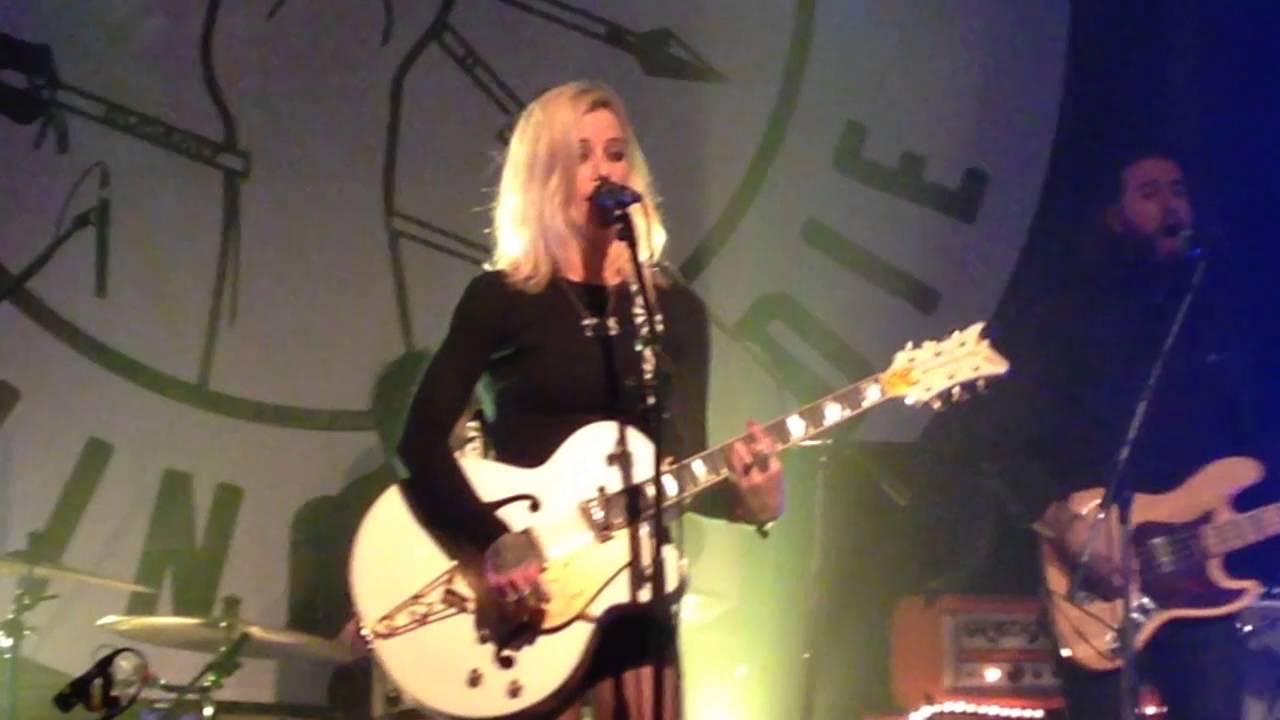 Gin Wigmore (& her dog!) - Live @ Venue, Vancouver BC - April 26, 2016