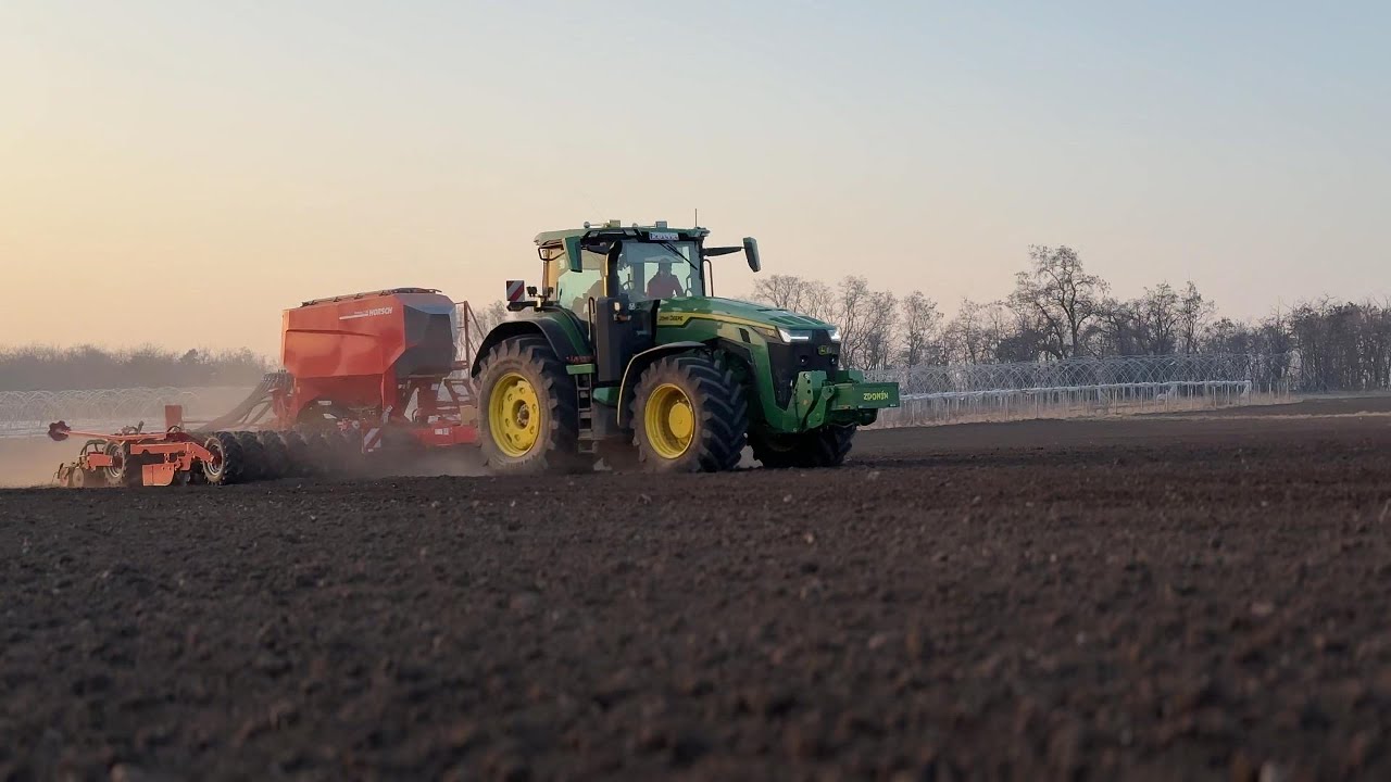 John Deere 8R 410 & Horsch Pronto 7DC | Setí jarního ječmene|