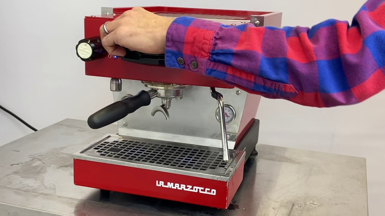 PREMIUM HOME & PROSUMER ESPRESSO MACHINE: Overview of La Marzocco Linea Mini Home Coffee Machine Red