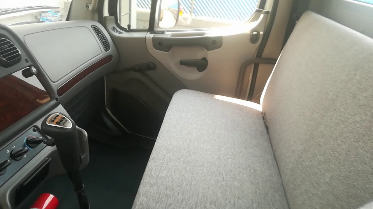 M2 6x4 freightliner nuevo. Motor Mercedes-Benz