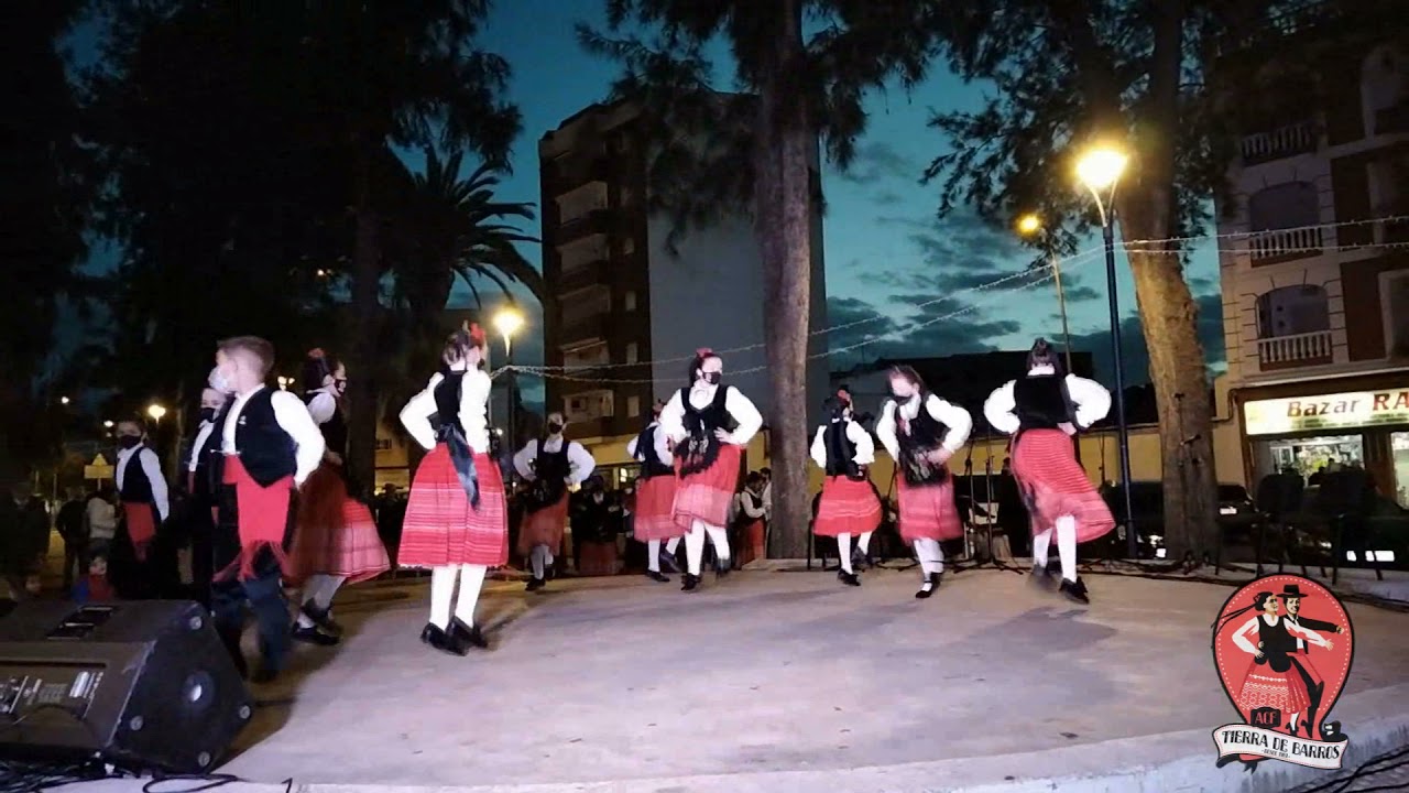 2021 11 19 08 Tripitín