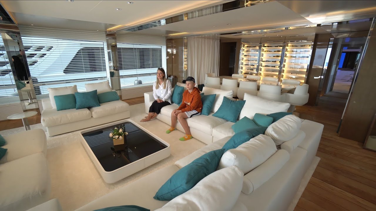 8 Zimmer - 35m Länge! 14 MIO € LUXUSYACHT WOHNMOBIL! 6 Bäder 2 Küchen Sauna Whirlpools und Köche.