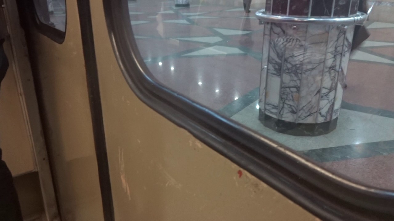 Bakıda metronun. Yaşıl xətt. Səfər: Azadlıq Prospekti - 20 yanvar