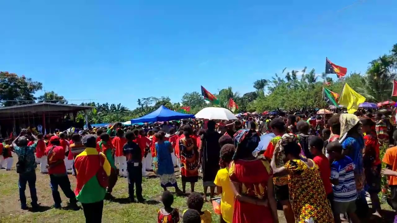 Lutheran Renewal Church of Papua New Guinea. Madang Sunday School's doing a welcoming dance.