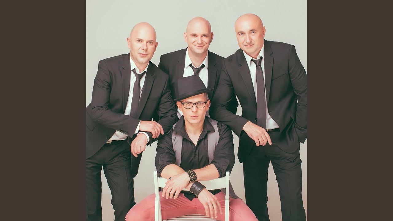 Happy Day (feat. 3Čelos)