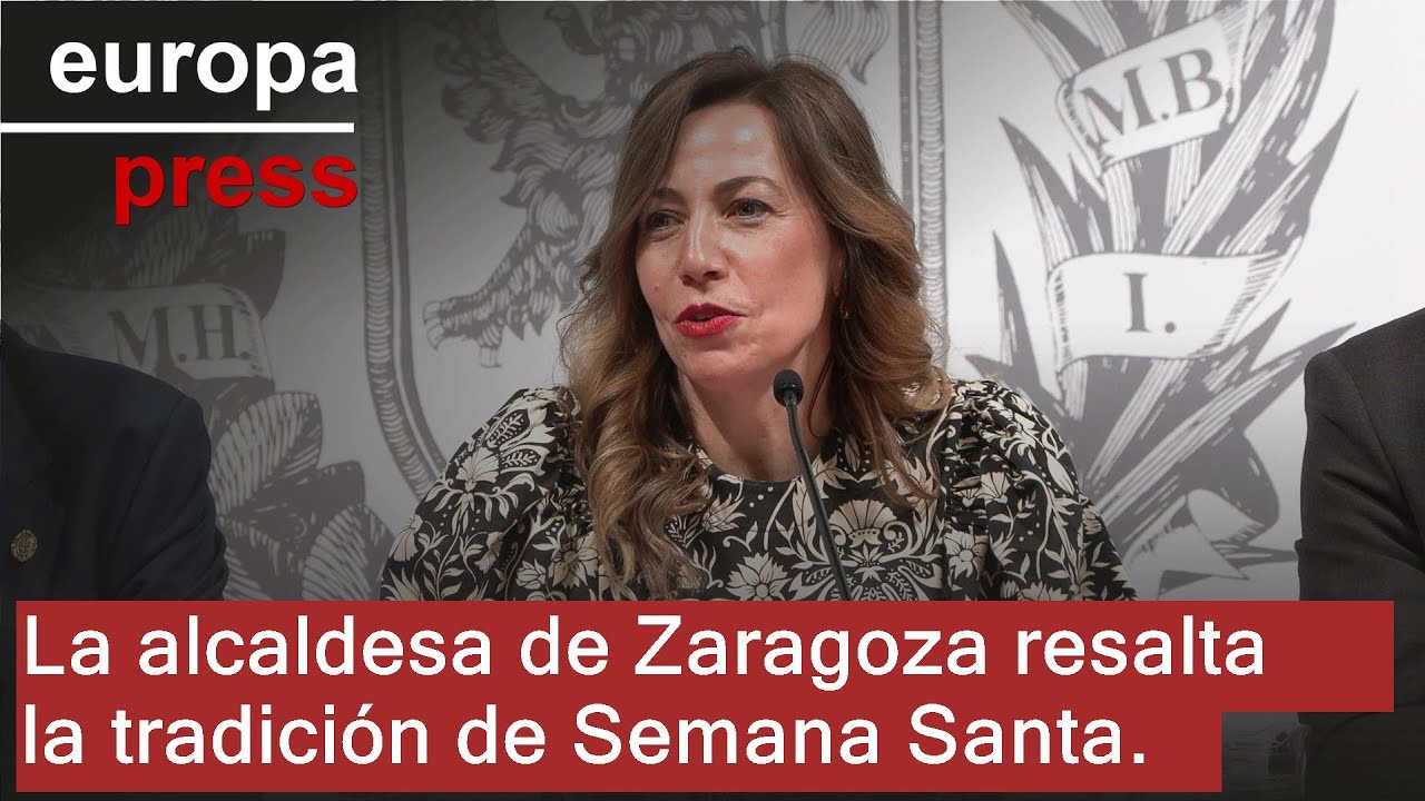La alcaldesa de Zaragoza destaca los 700 años de tradicion de la Semana Santa