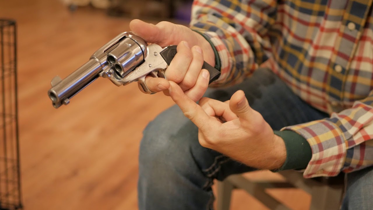 How to hold the gun steady