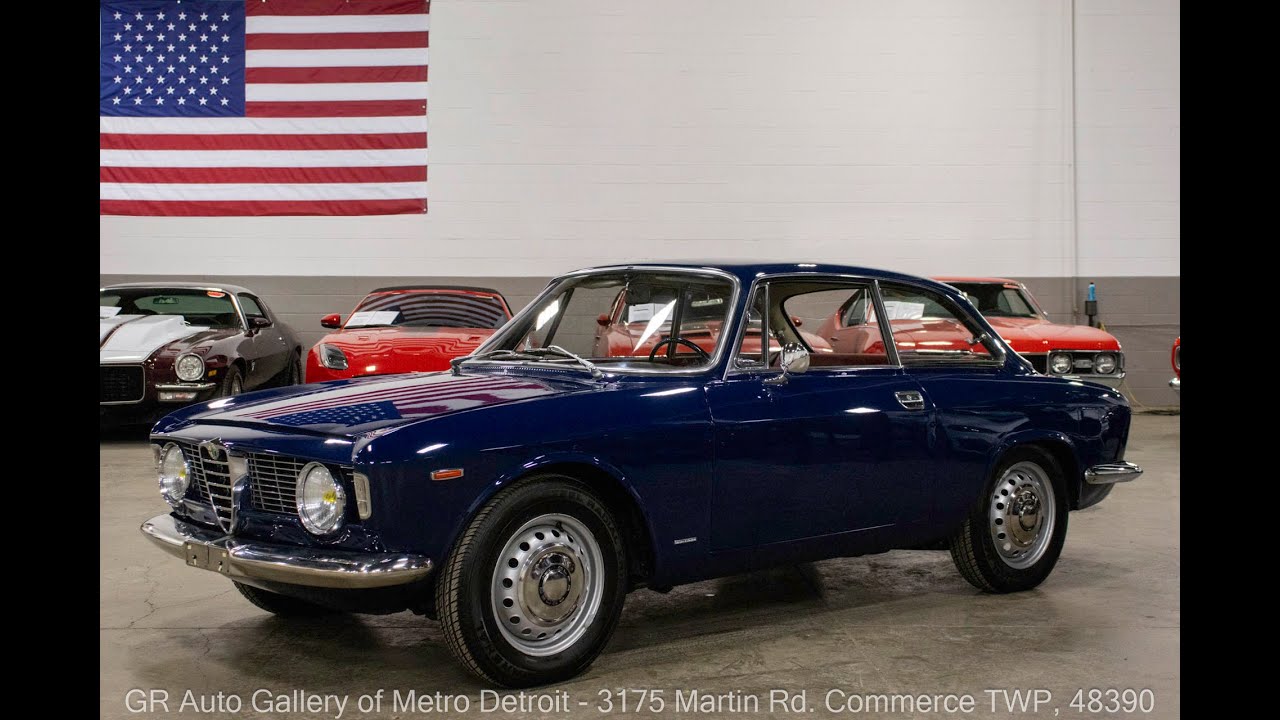 1965 Alfa Romeo Giulia Sprint GT For Sale - Walk Around