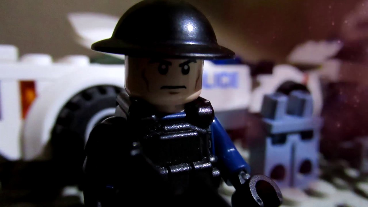 Space Police [Sci-fi Action Brickfilm]