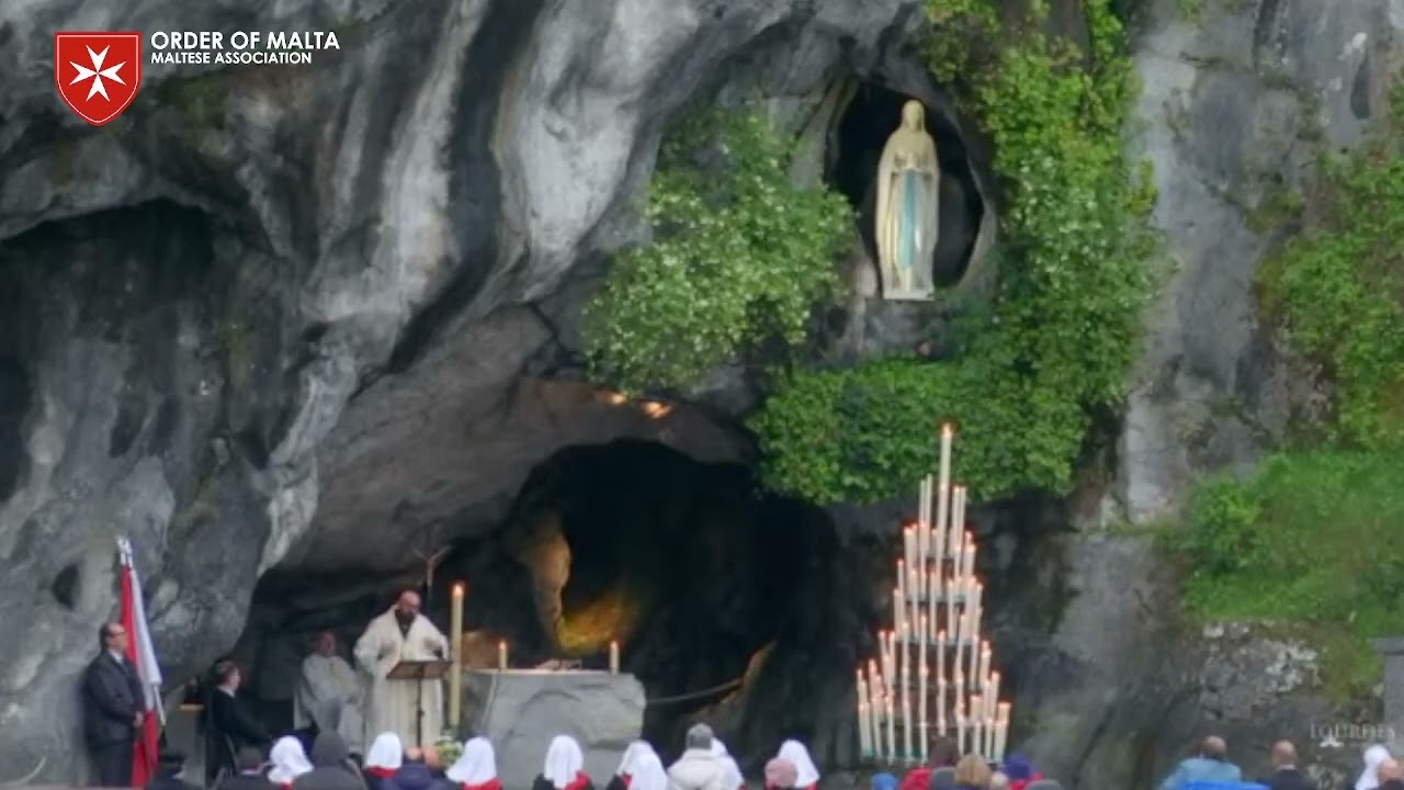 Lourdes Mass by TV Lourdes 2022 04 30 11 37 25