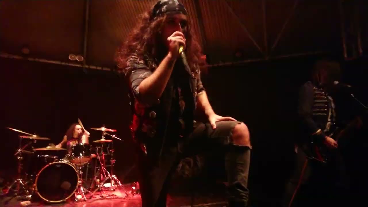 Speed Stroke - No love [live]