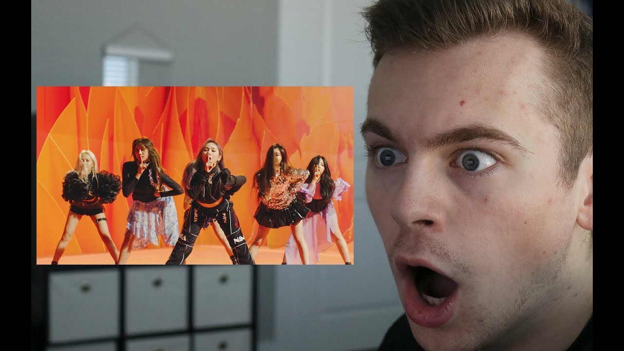 AHHHHHHHH (EVERGLOW - Bon Bon Chocolat MV Reaction)
