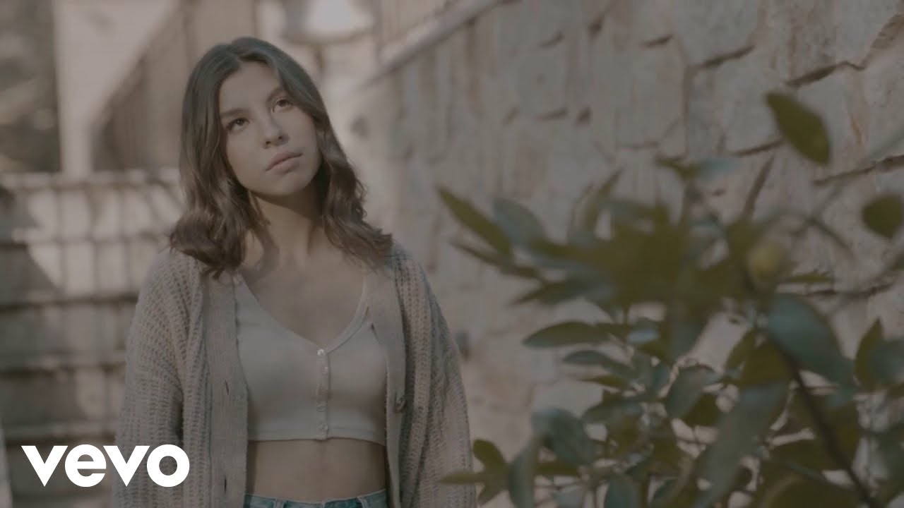 Tash Palmer - Don't Make Yourself At Home (Official Music Video)