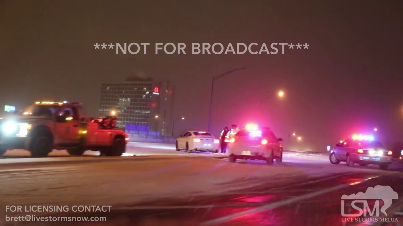 01-30-19 Louisville, KY - Accidents and Snow covered roads in overnight surprise snow
