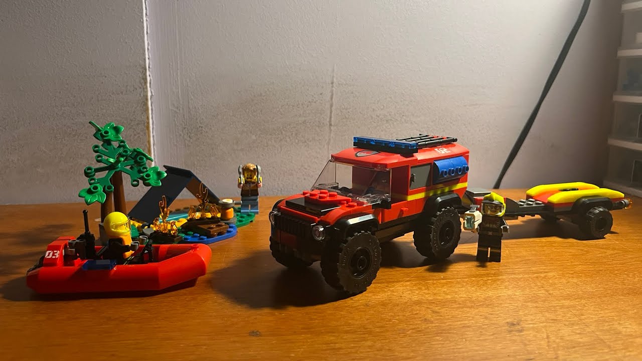 Building a LEGO Set: LEGO 60412 4x4 Fire Truck With Rescue Boat