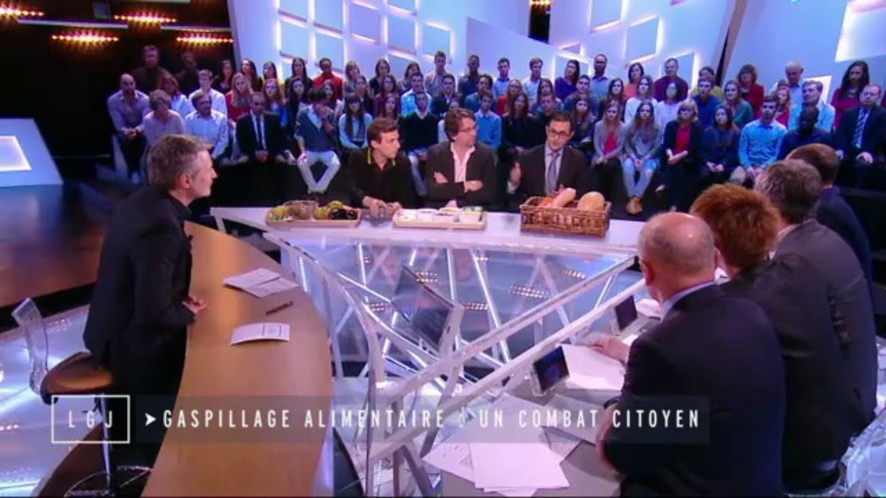 Arash Derambarsh, Mathieu Kassovitz et les Gueules cassées au Grand Journal