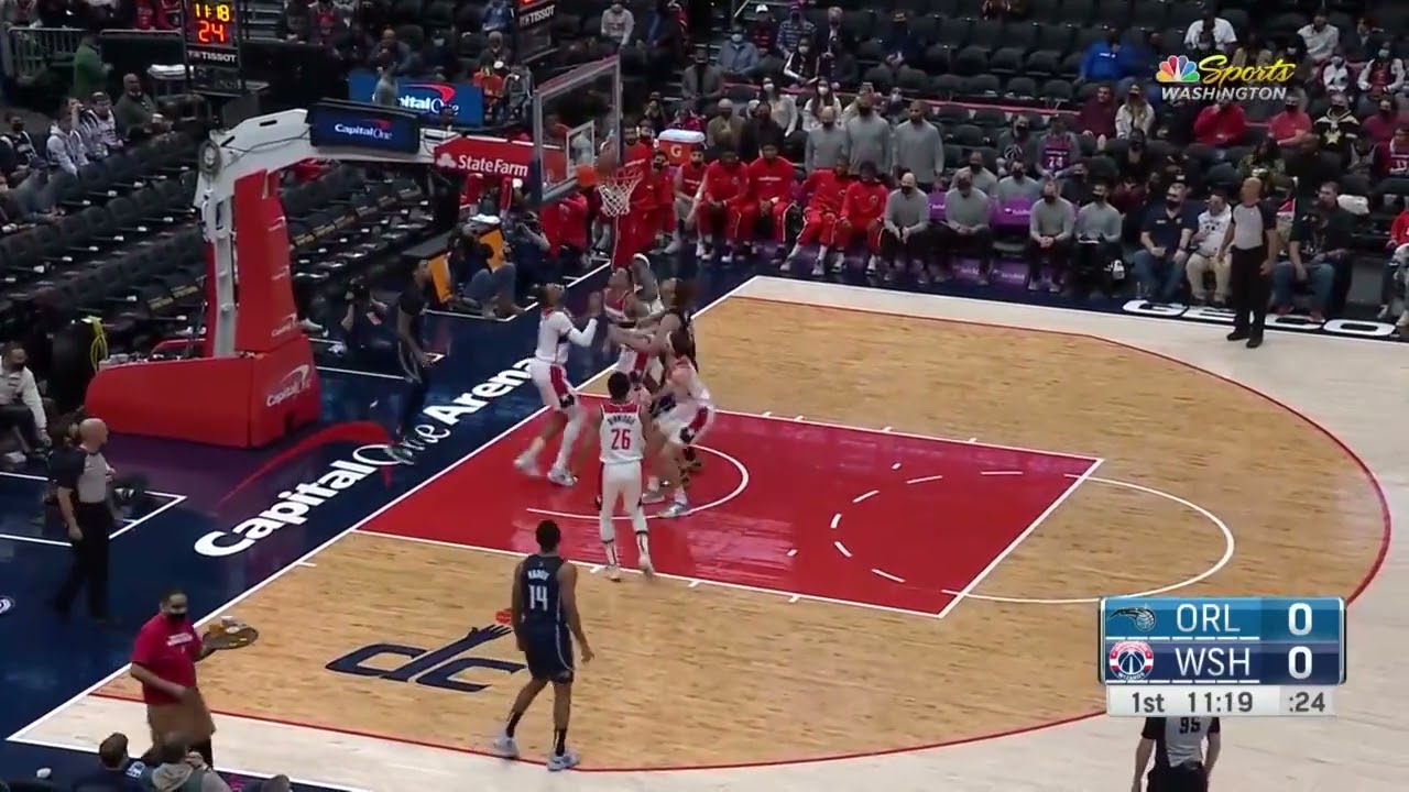 The Orlando Magic gets 7 (!) straight offensive rebounds but couldn't convert a shot to start game