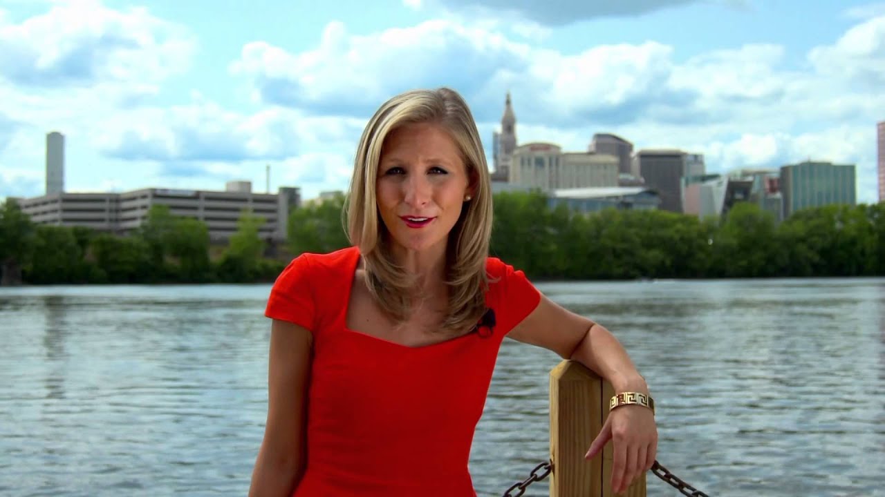 Jenn Bernstein KNOWS Connecticut ----  FOX CT Promo