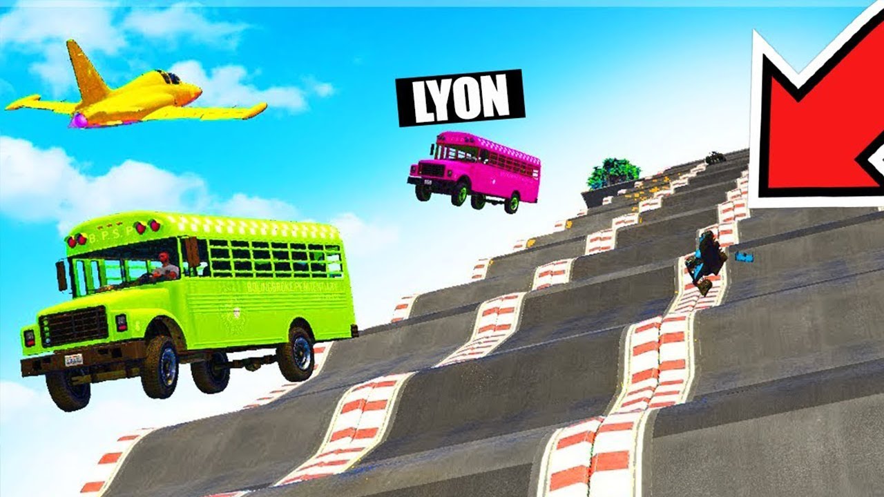 SALTO LA MEGA RAMPA INFINITA DI GTA5!!