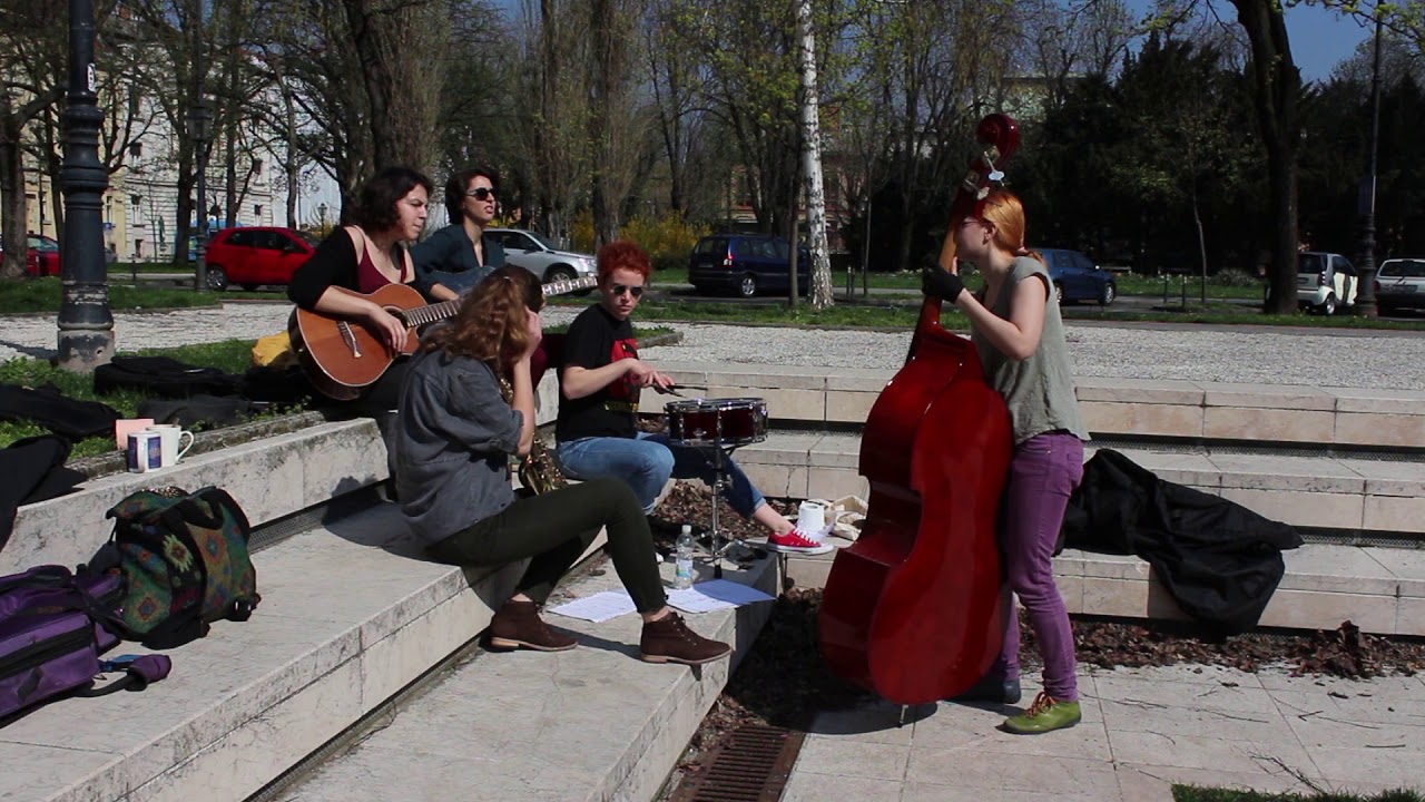 Blue Drag cover - Gungula