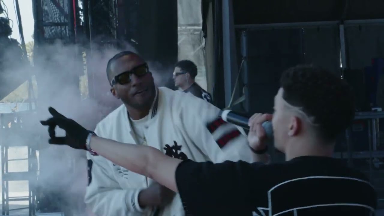 Lecrae premieres 