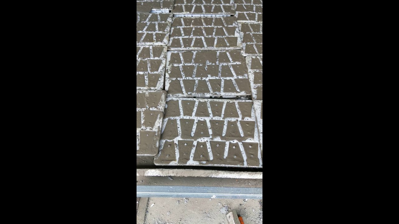 Fiber reinforced concrete spacer processing