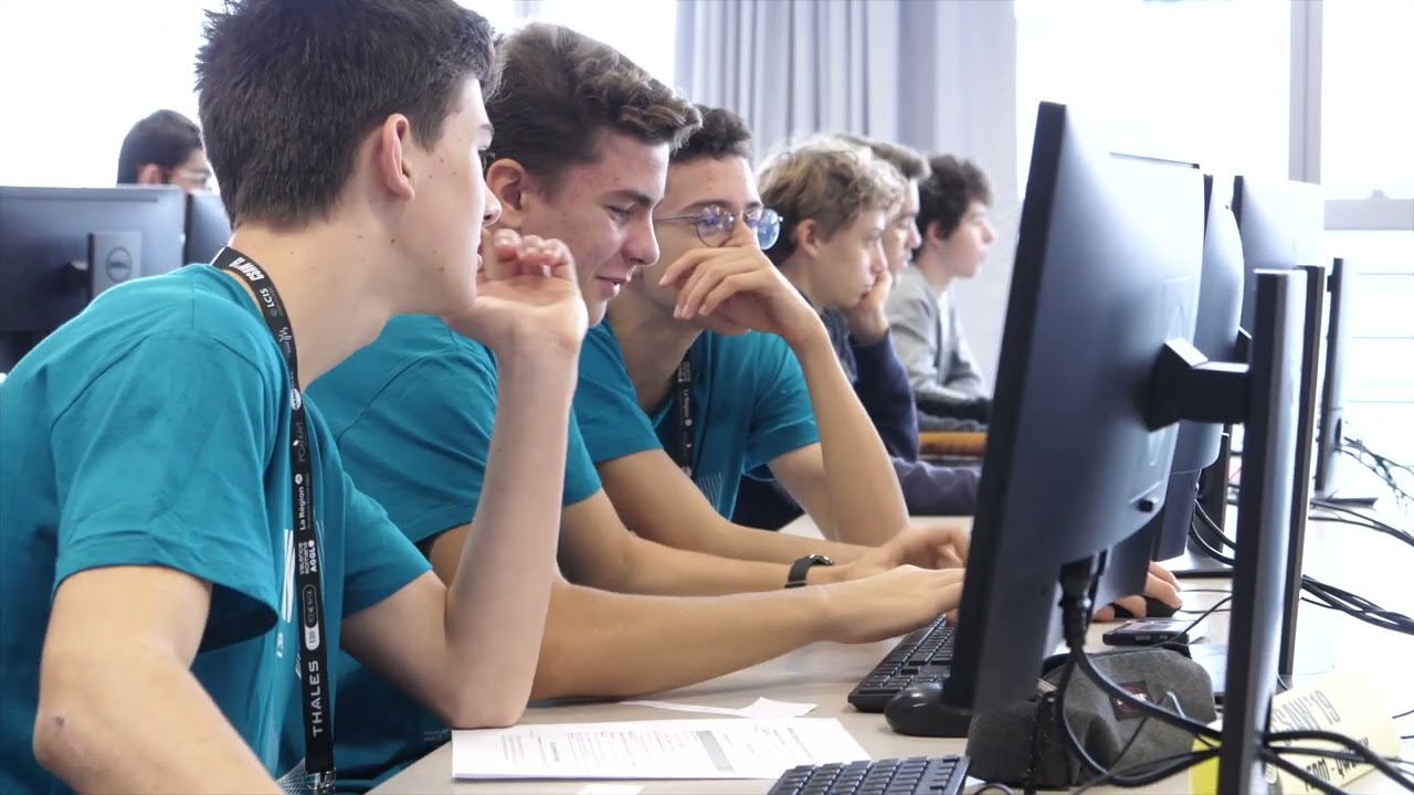 Fili&egrave;re Informatique R&eacute;seaux & Cybers&eacute;curit&eacute; (IR&C) de Grenoble INP - Esisar, UGA