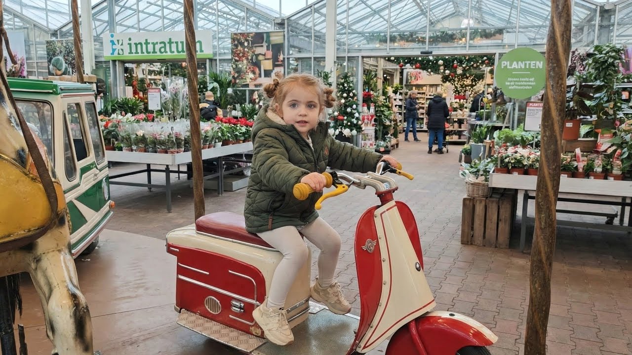 Larissa in Intratuin Duiven 