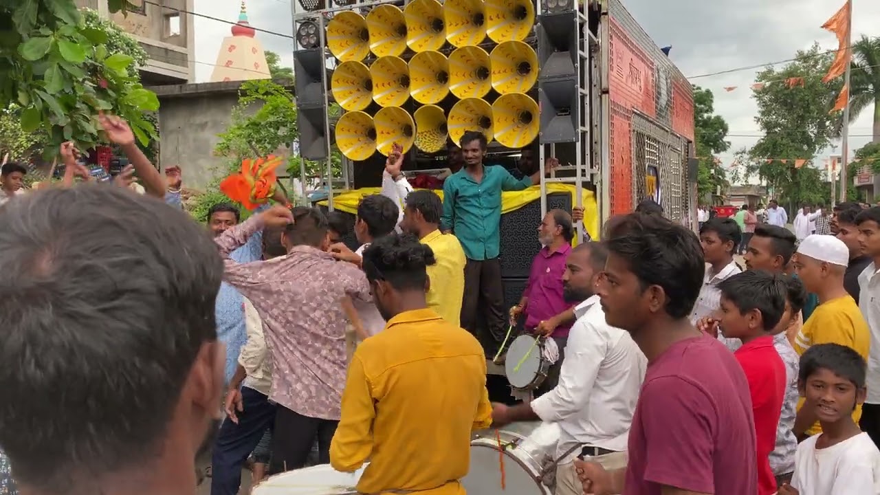 श्री प्रभु बैंजो धुमाल ग्रुप बैल पोड़ा पोड़ा  सिराजगांव बंद