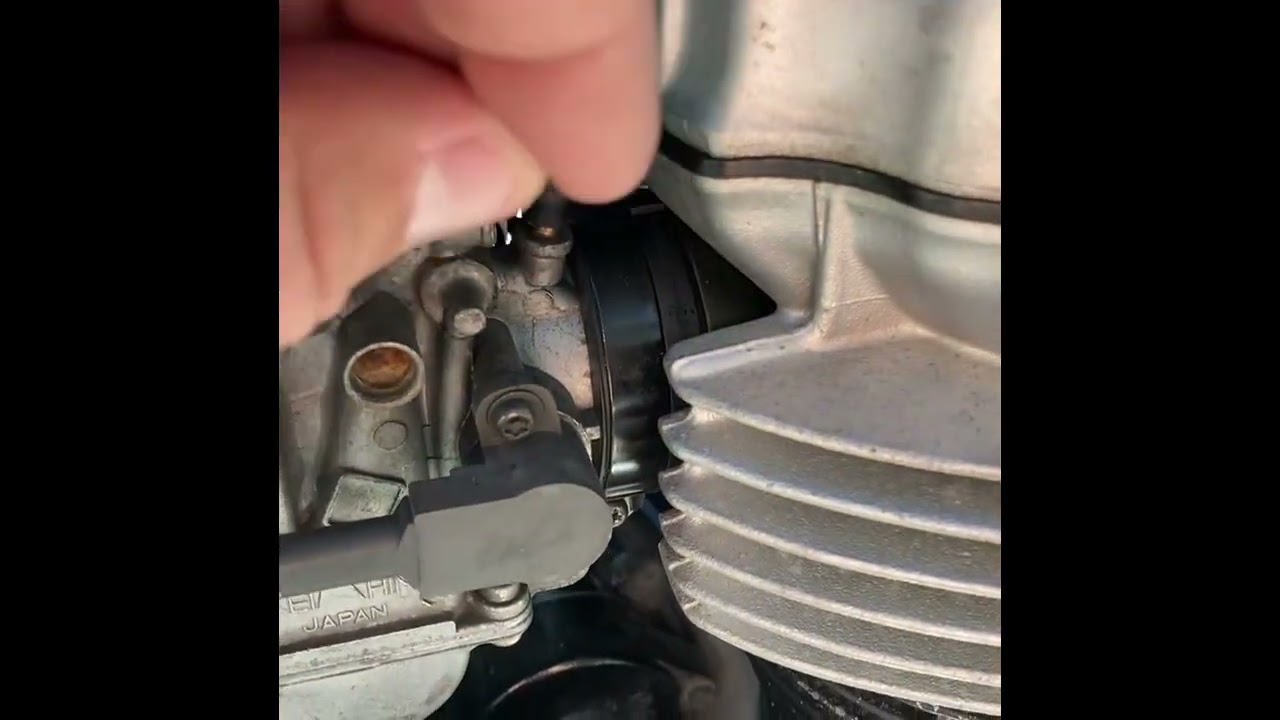 Kawasaki W650 carburetor synchronization