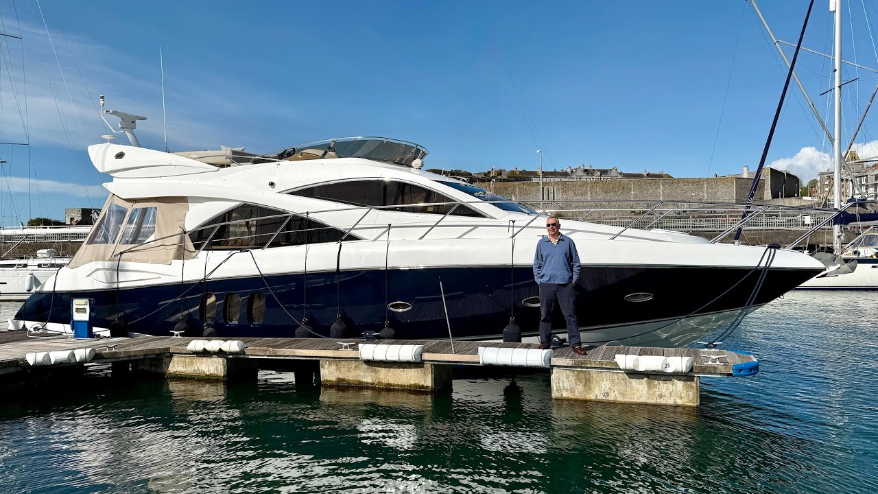 £450,000 Yacht Tour : 2004 SETAG Sunseeker Manhattan 50