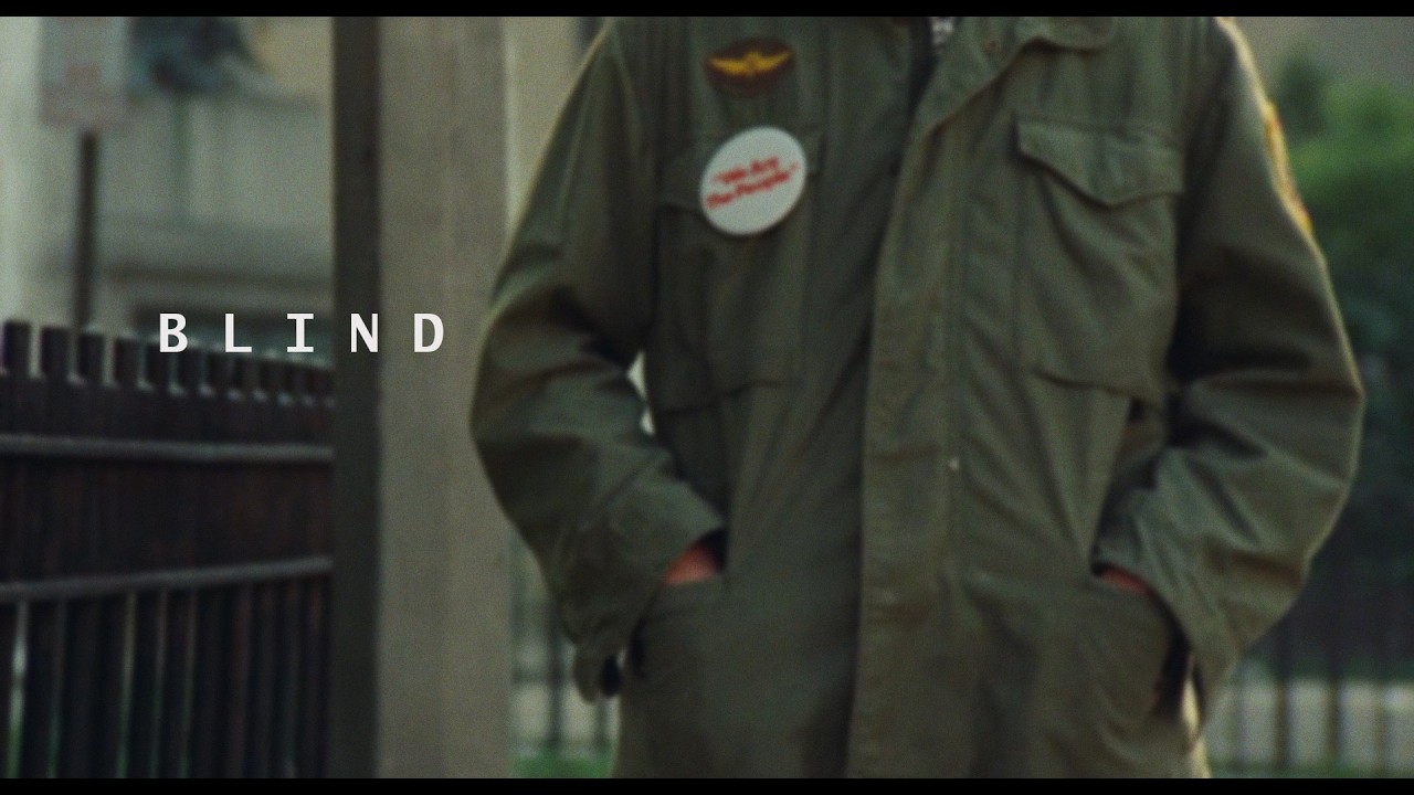 B L I N D