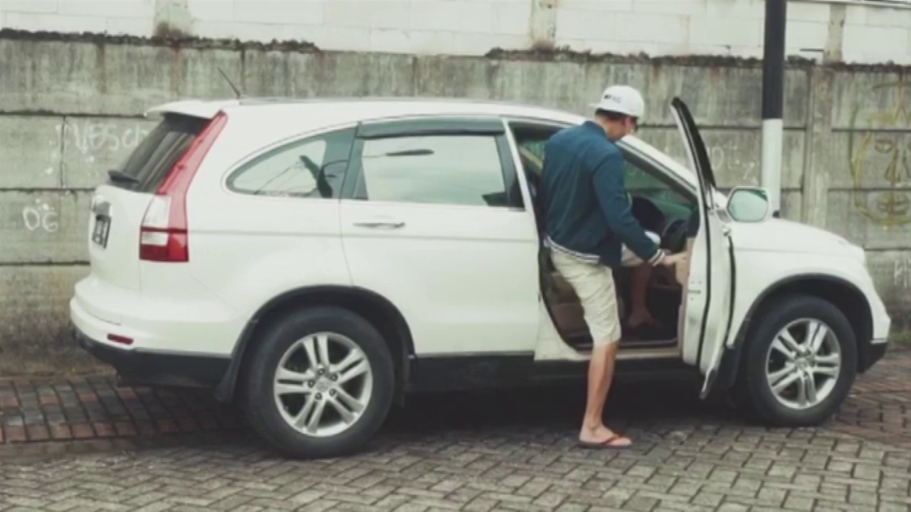 Rental mobil tidak pernah semudah ini