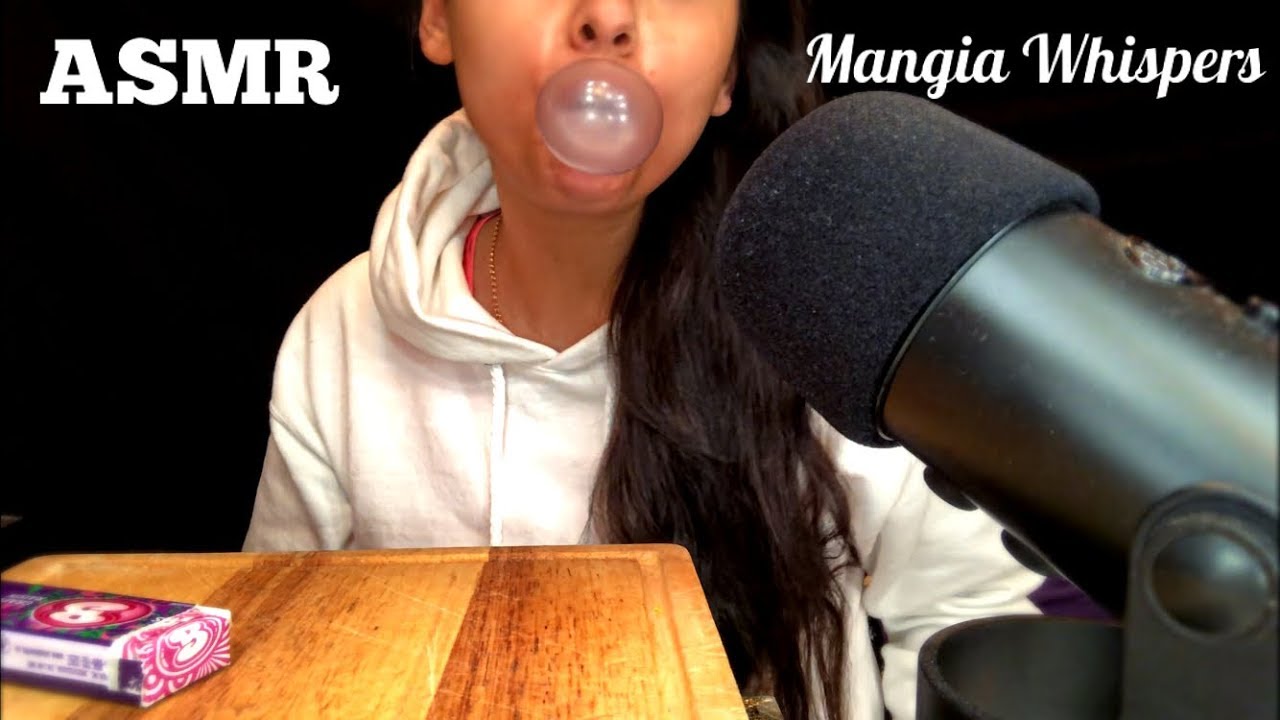 ASMR | CHEWING GRAPE BUBBLE GUM!  (EATING SOUNDS) MUKBANG (WHISPER) | MANGIA WHISPERS 먹방