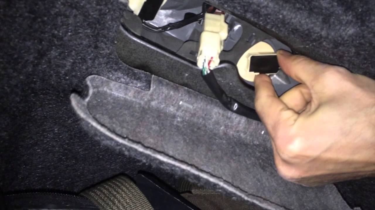 DIY brake light repair toyota solara