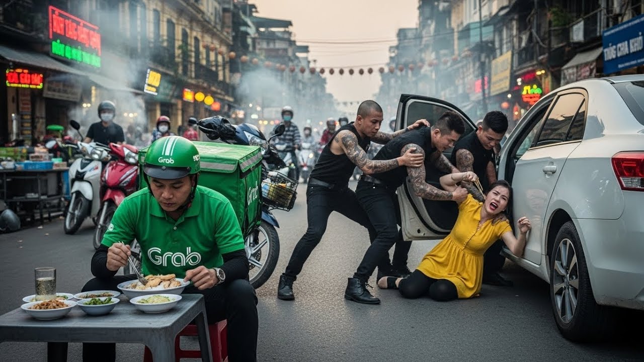 Đang ăn cơm bụi 10k lề đường thì thấy nữ tỷ phú bị côn đồ đe dọa — anh xe ôm ra tay khiến đám côn đồ