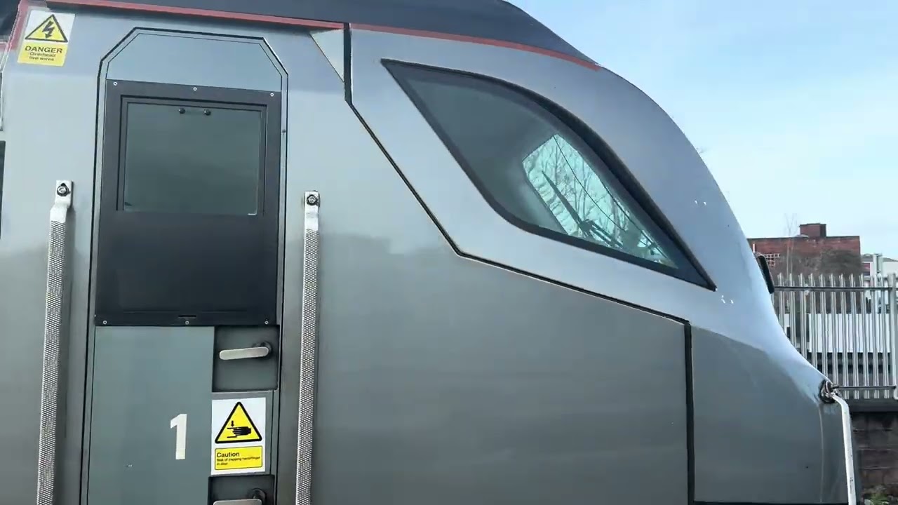 The Chiltern Railways MK3 Farewell Railtour Class 68013+82309 going to Stourbridge Junction 22/02/26