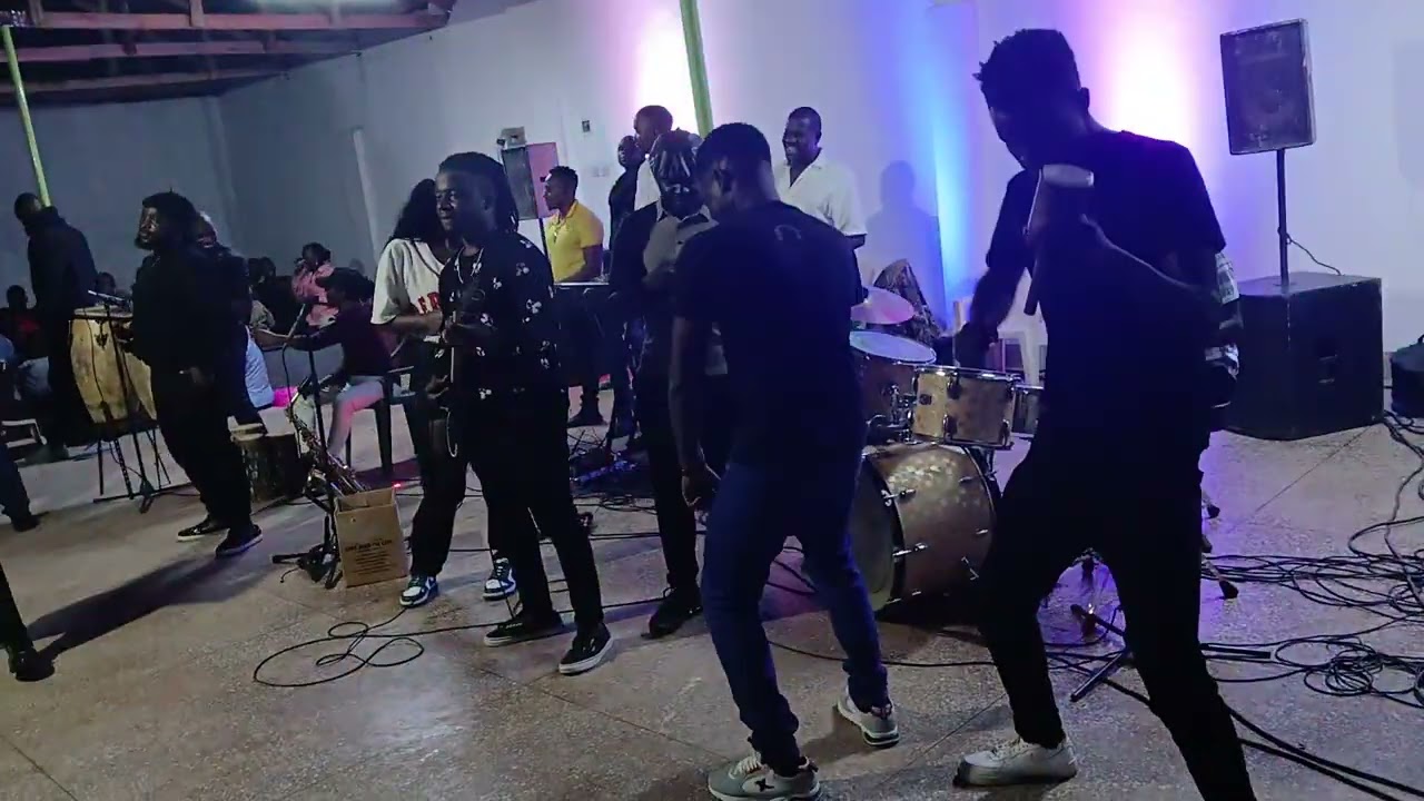 Prince indah  live perfioming at Lwambo Kobala Homabay Coumty.