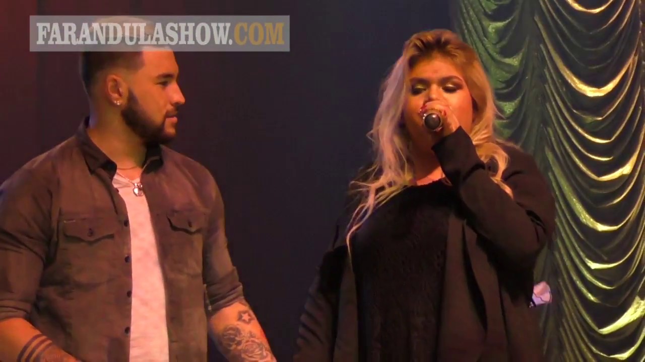 Así fue el debut de Morena Rial como cantante. @moorerial @rialjorge #MoreRial