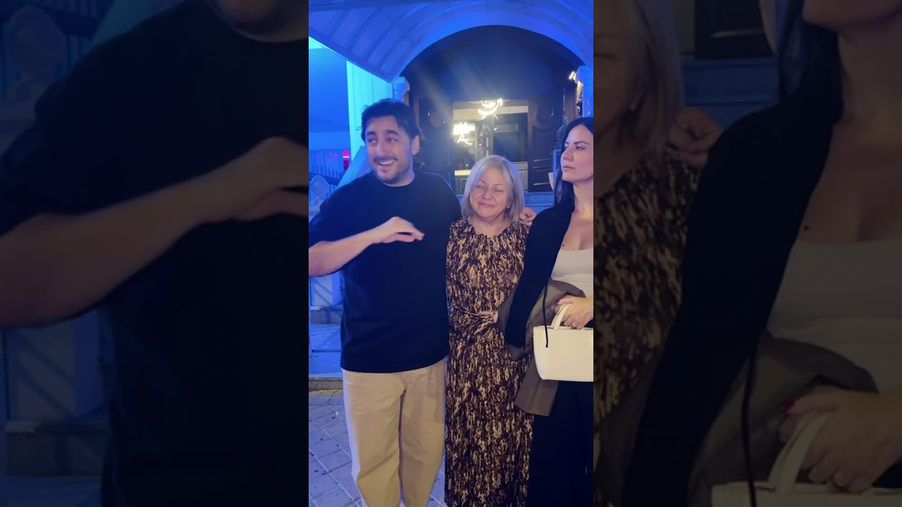 Una visita a un club con una madame 