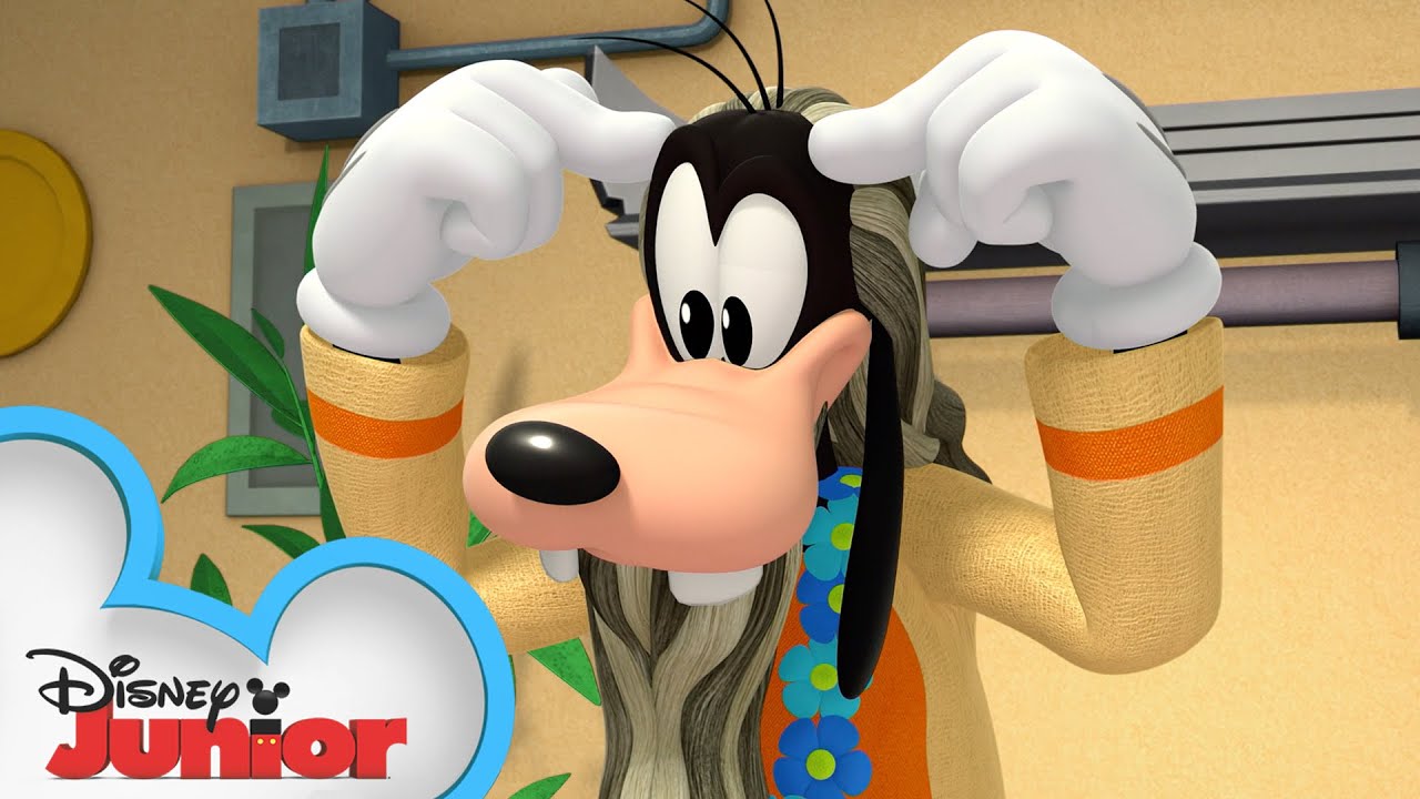 Goofy's Advice 😊| Mickey Mornings | Mickey Mouse Roadster Racers | @disneyjr