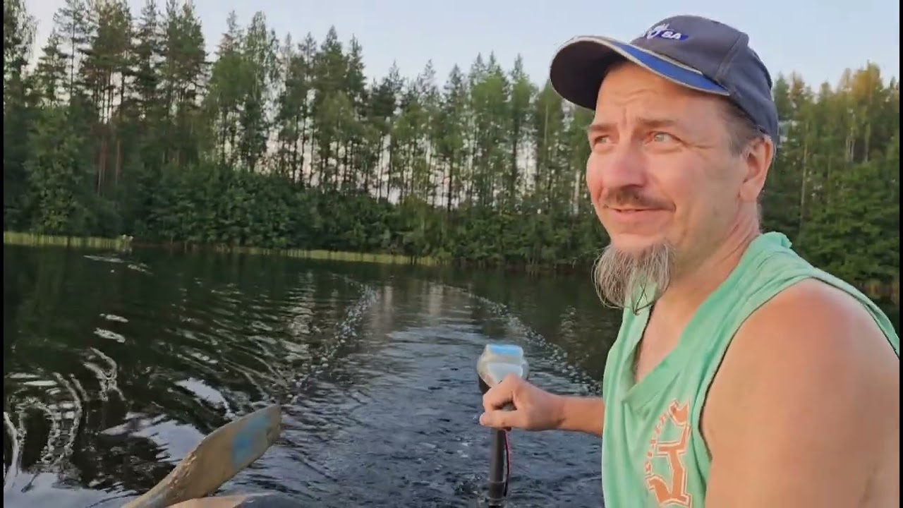 Konemies Artsi, music video by Machineman Artsi
