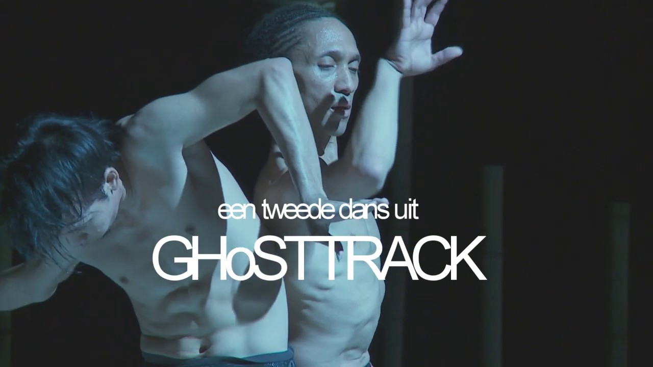 De heksendans uit Ghost Track LeineRoebana