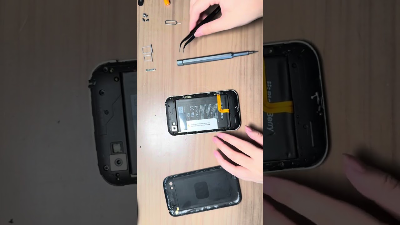 BlackBerry Classic Q20 teardown