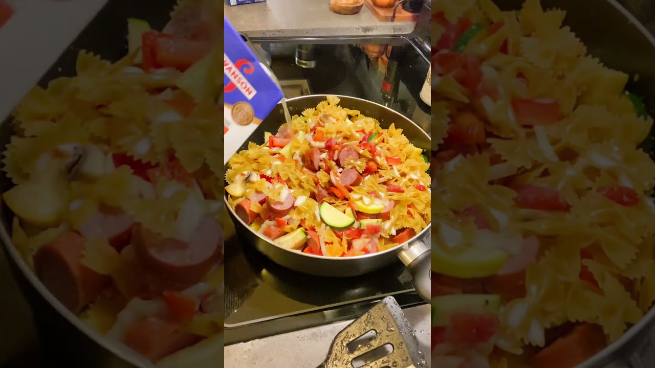 Easy One-Pan Sausage and Veggie Pasta Recipe