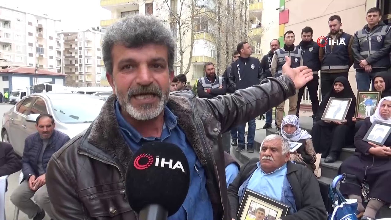 Evlat Nöbetindeki Ailelerden HDP’lilere 8 Mart Tepkisi
